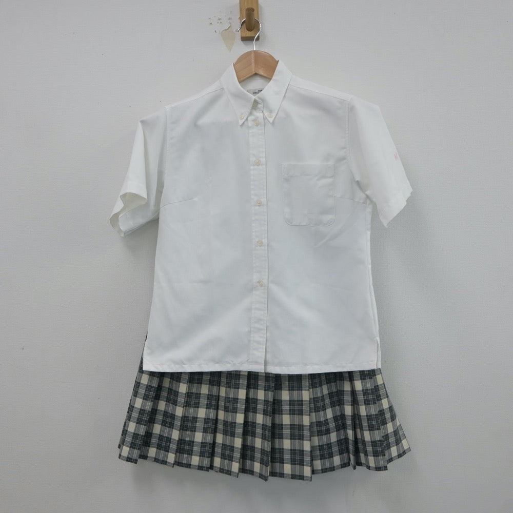 【中古】東京都 日本大学豊山女子中学校・高等学校 女子制服 3点（シャツ・ニットベスト・スカート）sf017769