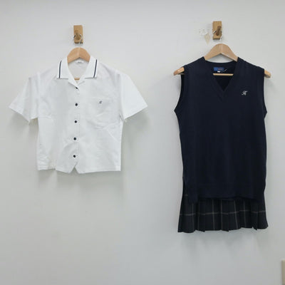 【中古】東京都 駒澤大学高等学校 女子制服 3点（シャツ・ニットベスト・スカート）sf017803