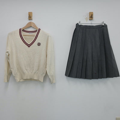 【中古】茨城県 常総学院高等学校 女子制服 2点（ニット・スカート）sf017810