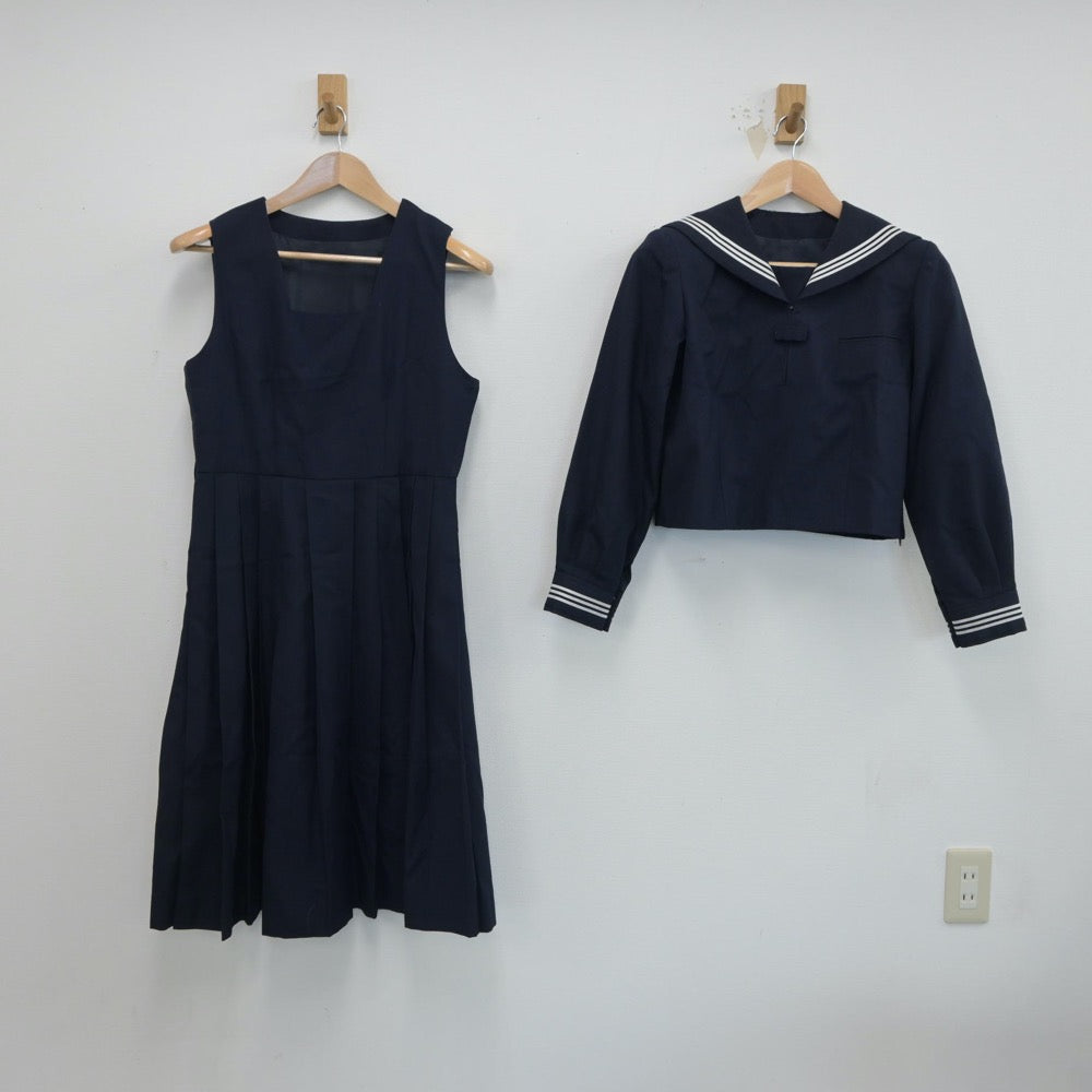 【中古】東京都 墨田区立本所中学校 女子制服 2点（セーラー服・ジャンパースカート）sf017876