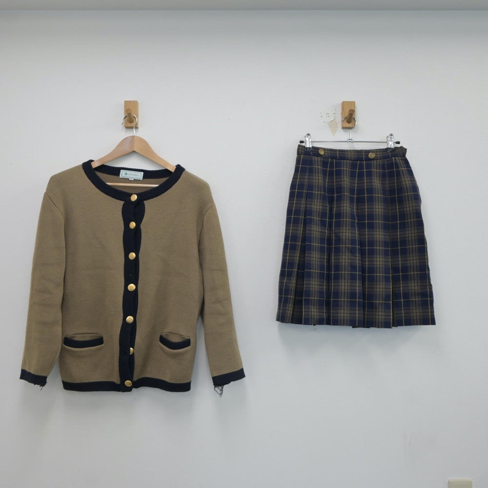 【中古】福岡県 福岡女子高等学校 女子制服 2点（ニット・スカート）sf017951