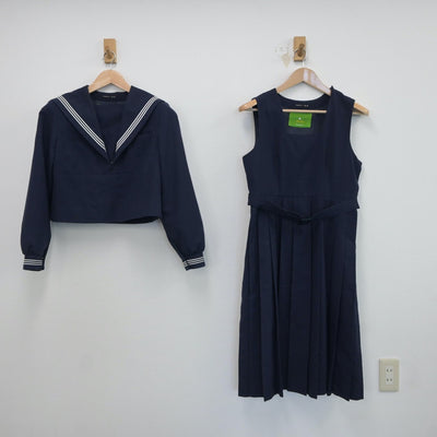 【中古】福岡県 元岡中学校 女子制服 2点（セーラー服・ジャンパースカート）sf017960