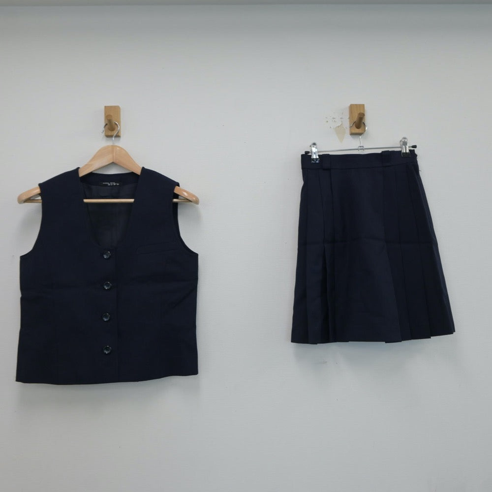 【中古】東京都 女子美術大学付属高等学校 女子制服 2点（ベスト・スカート）sf017973