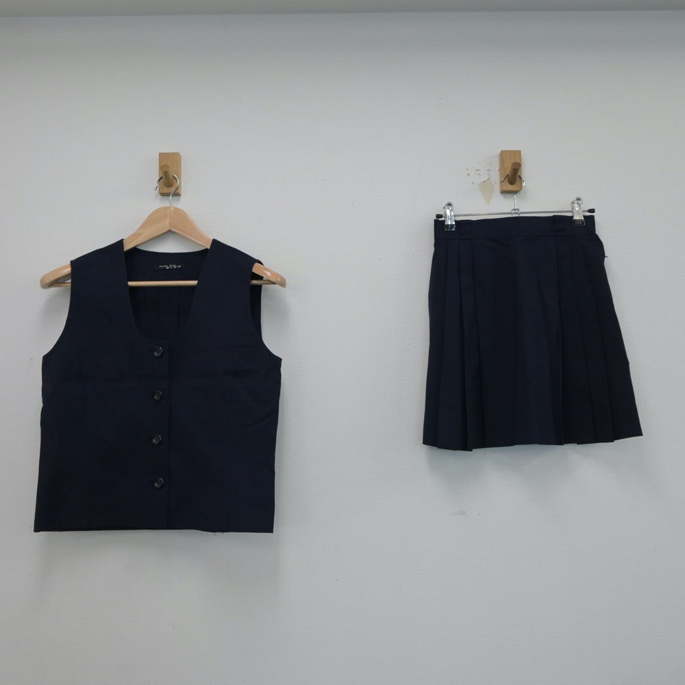 【中古】東京都 女子美術大学付属高等学校 女子制服 2点（ベスト・スカート）sf017974