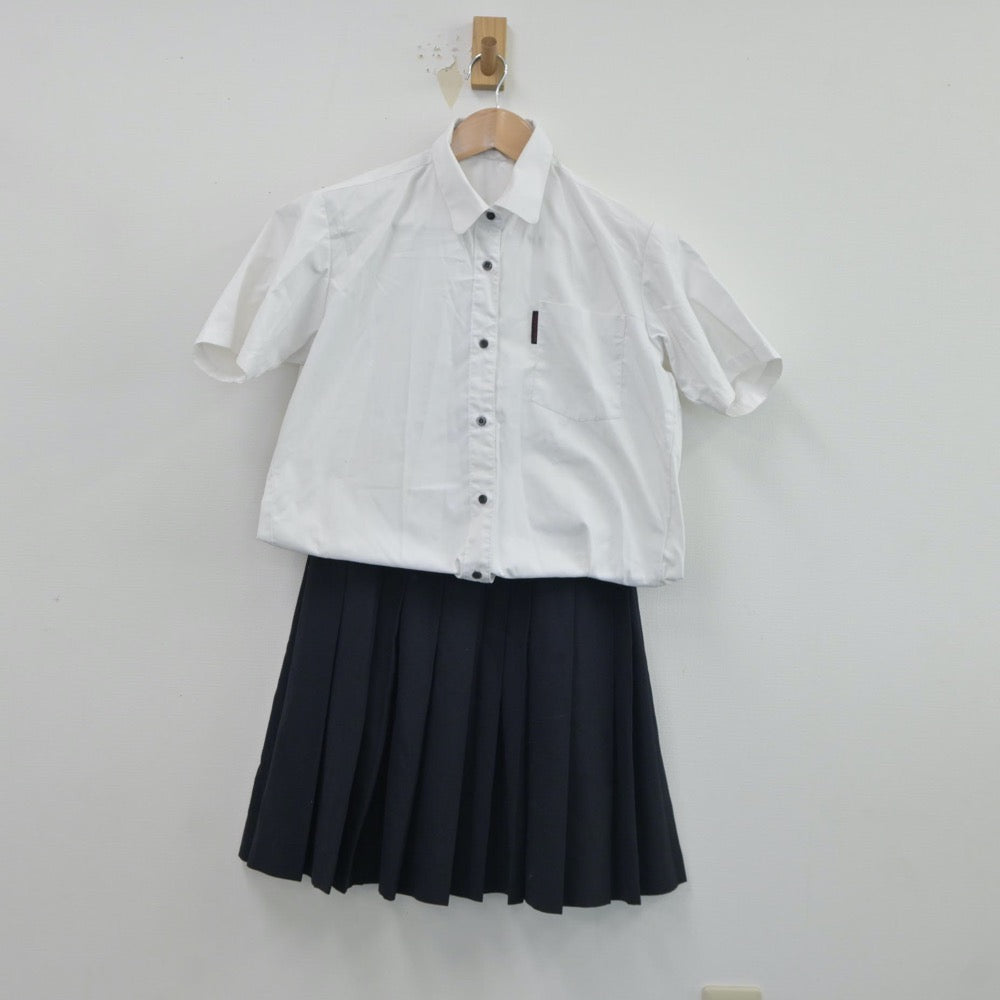 【中古】岡山県 倉敷南高等学校 女子制服 2点（シャツ・スカート）sf017987