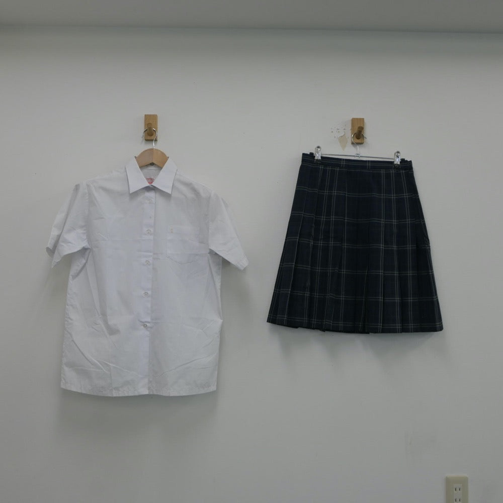 【中古】茨城県 高崎中学校 女子制服 2点（シャツ・スカート）sf018038