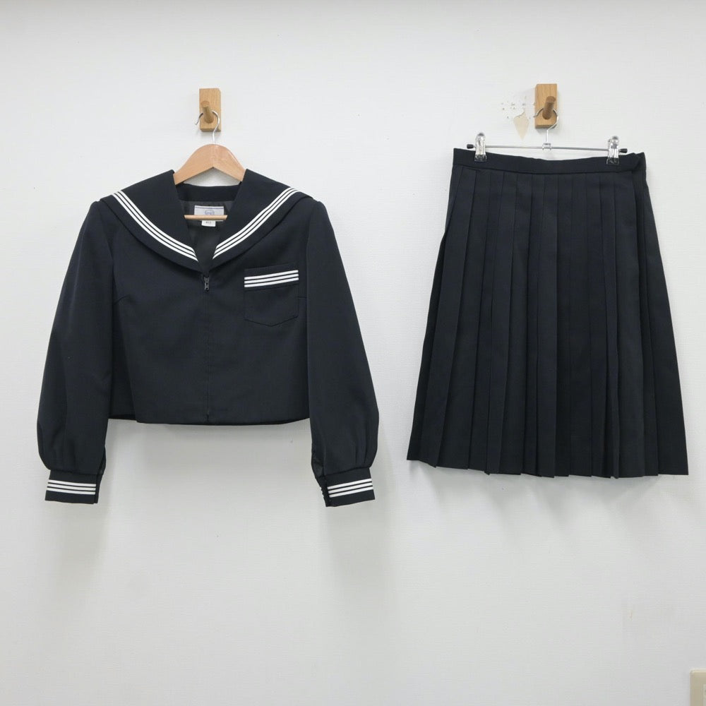 【中古】三重県 松阪高等学校 女子制服 2点（セーラー服・スカート）sf018101