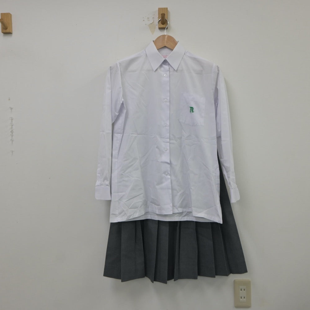 【中古】埼玉県 青木中学校 女子制服 2点（シャツ・スカート）sf018139