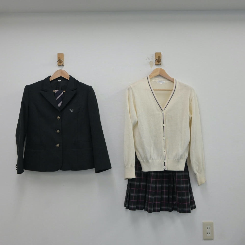 【中古】千葉県 東京学館浦安高等学校 女子制服 5点（ブレザー・ニット・スカート）sf018155