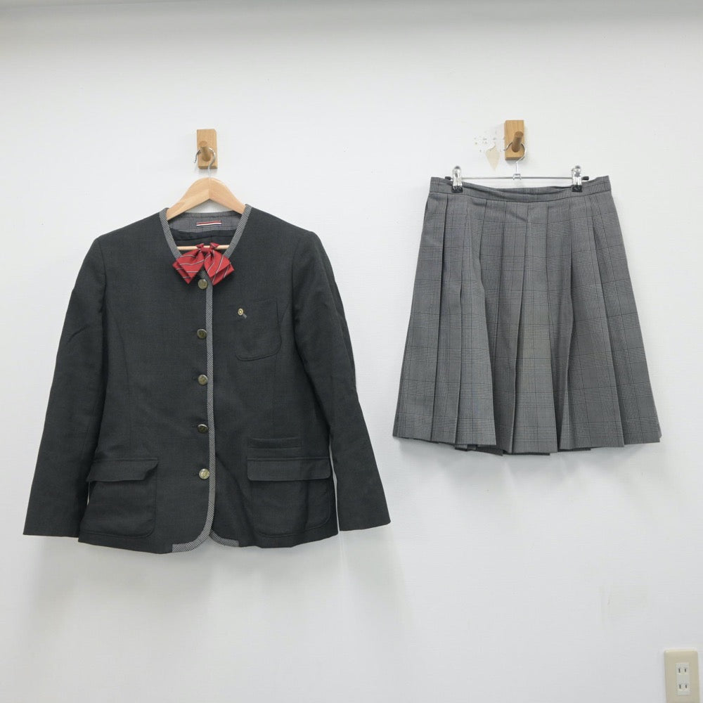 【中古】北海道 駒沢大学附属岩見沢高等学校 女子制服 3点（ブレザー・スカート）sf018161