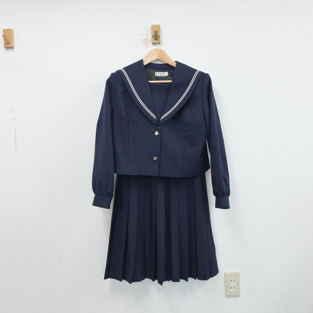 【中古】群馬県 豊岡中学校 女子制服 2点（セーラー服・スカート）sf018181