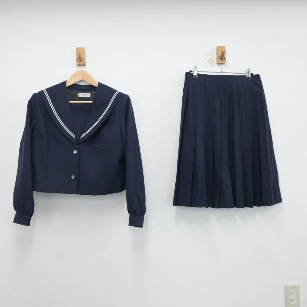 【中古】群馬県 豊岡中学校 女子制服 2点（セーラー服・スカート）sf018181