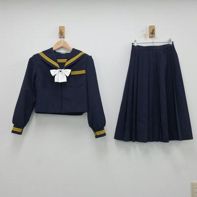 【中古】静岡県 浜松市立浜名中学校 女子制服 3点（セーラー服・スカート）sf018236