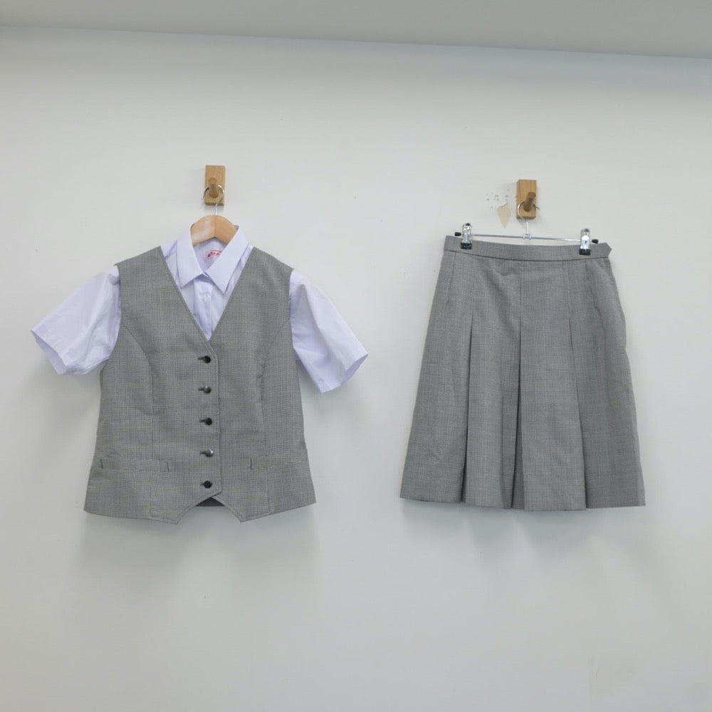 【中古】神奈川県 神奈川県横浜市立茅ヶ崎中学校 女子制服 3点（ベスト・シャツ・スカート）sf018316