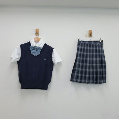 【中古】埼玉県 花咲徳栄高等学校 女子制服 4点（シャツ・ベスト・スカート）sf018325