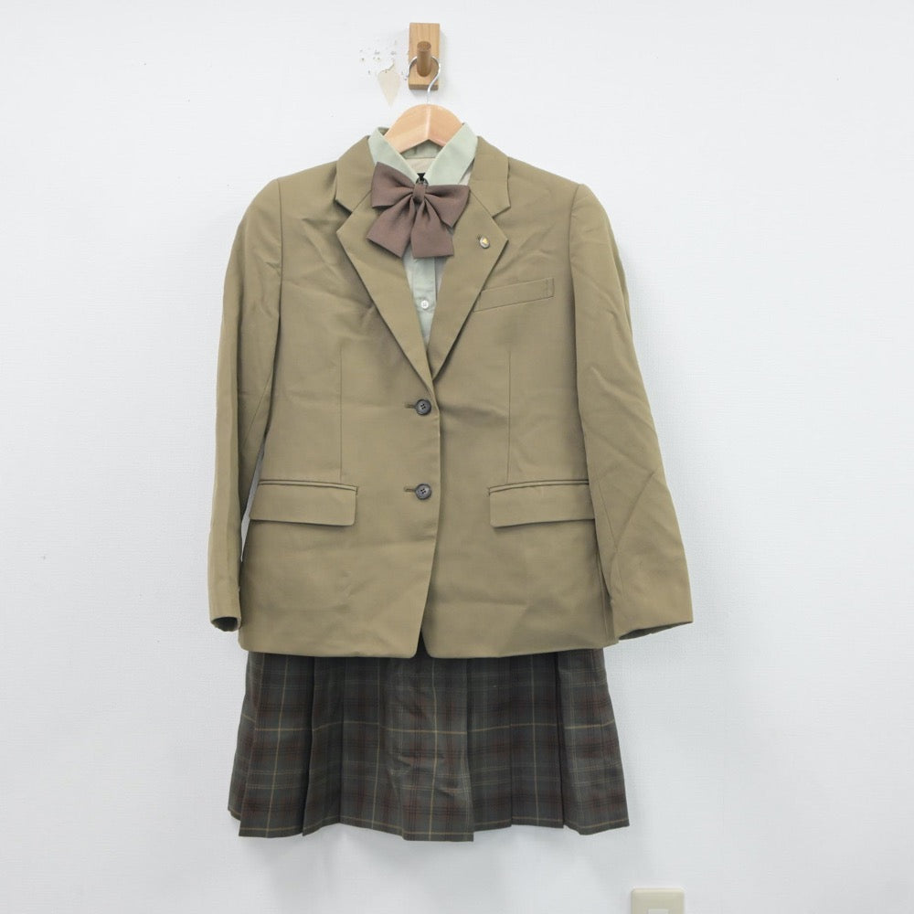 【中古】群馬県 高崎経済大学附属高等学校 女子制服 4点（ブレザー・シャツ・スカート）sf018328