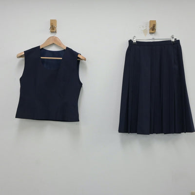 【中古】東京都 大泉学園中学校 女子制服 2点（ベスト・スカート）sf018452