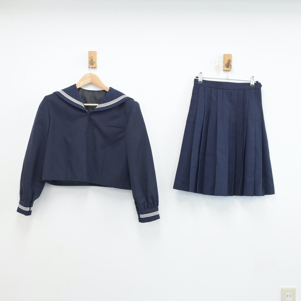 【中古】東京都 小松川高等学校 女子制服 2点（セーラー服・スカート）sf018502