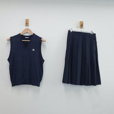 【中古】東京都 上板橋第三中学校 女子制服 2点（ニットベスト・スカート）sf018513