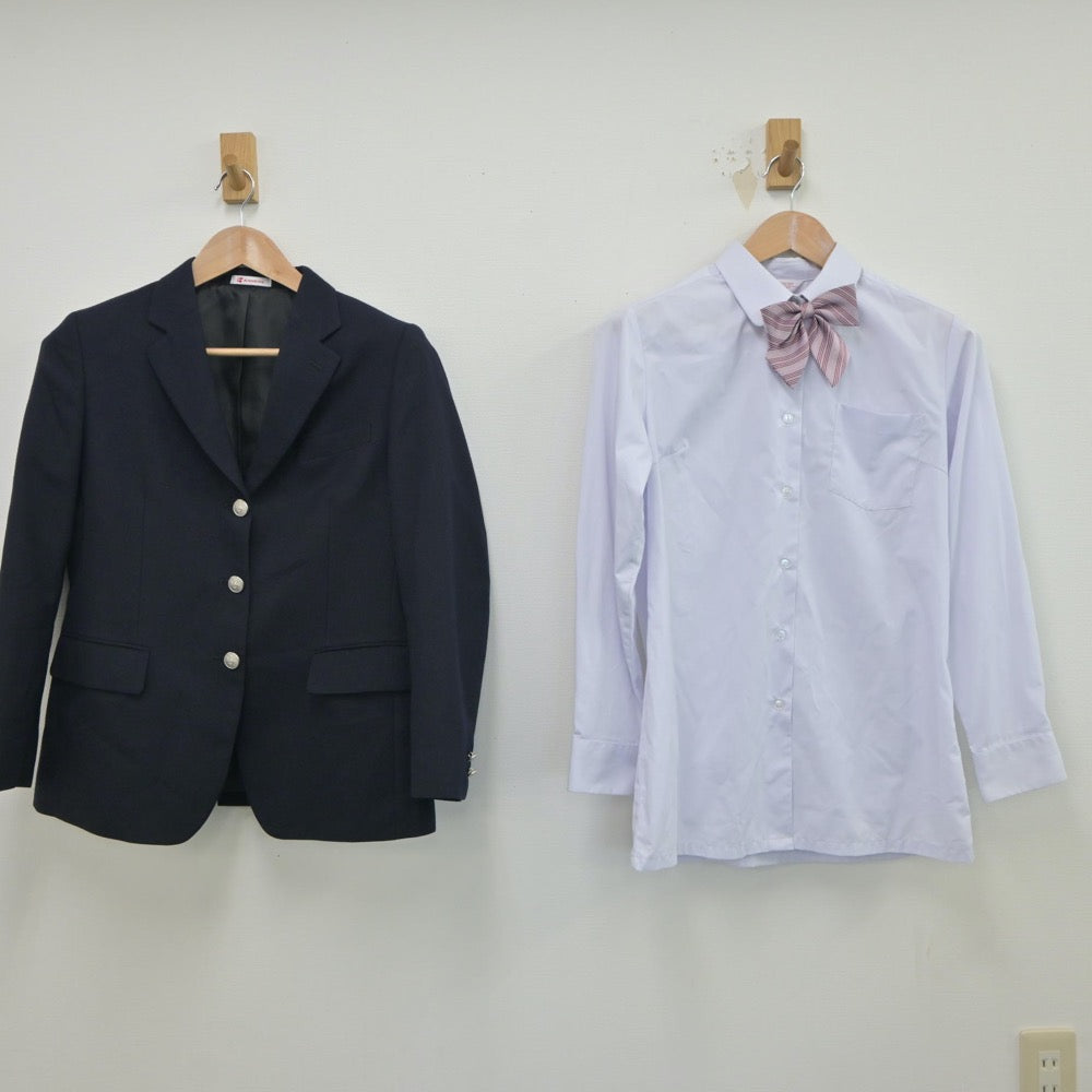 【中古】クラーク記念国際高等学校 女子制服 4点（ブレザー・シャツ・スカート）sf018570