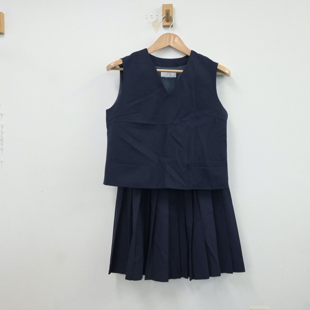 【中古】鳥取県 湖東中学校 女子制服 4点（セーラー服・ベスト・スカート・スカート）sf018577