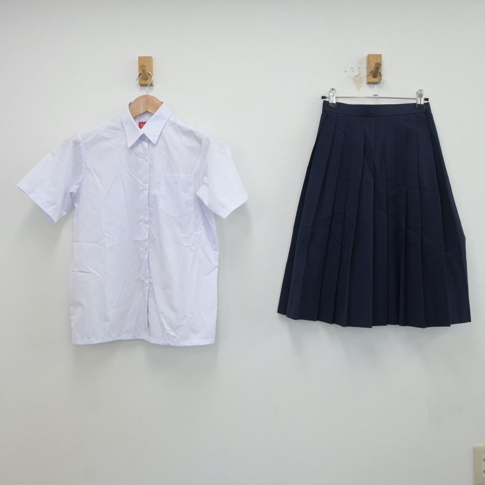 【中古】神奈川県 若草中学校 女子制服 2点（シャツ・スカート）sf018589