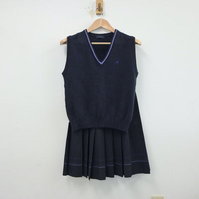 【中古】岡山県 倉敷高等学校 女子制服 2点（ニットベスト・スカート）sf018634