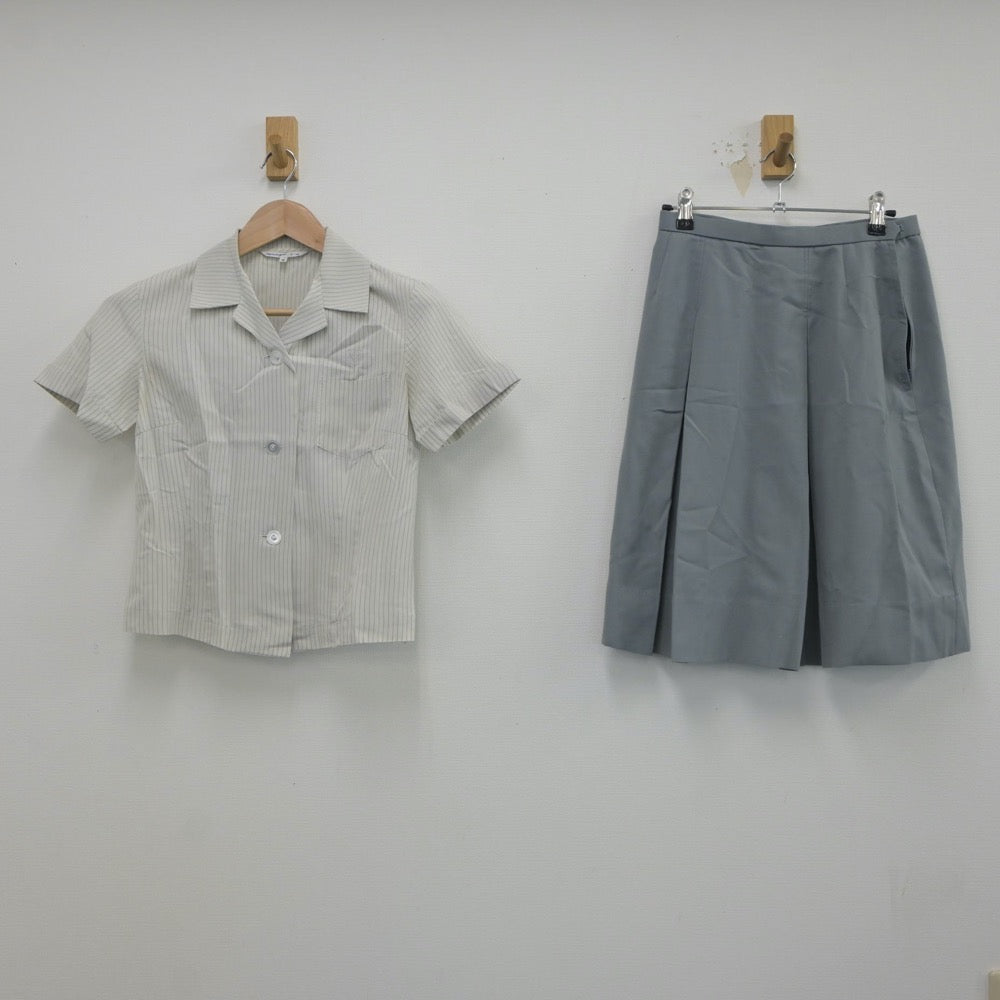 【中古】宮崎県 宮崎西高等学校 女子制服 2点（シャツ・スカート）sf018645