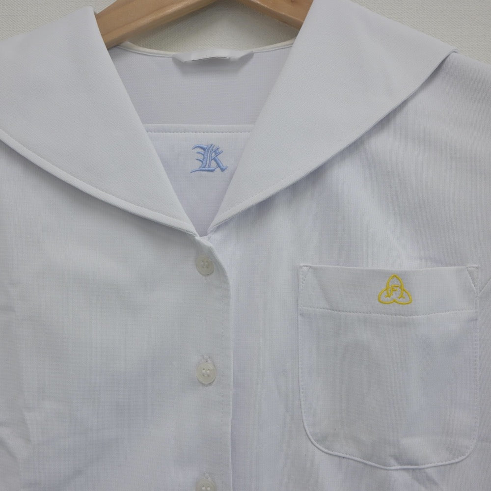 【中古】鹿児島県 津曲学園鹿児島高等学校 女子制服 2点（セーラー服・シャツ）sf018647