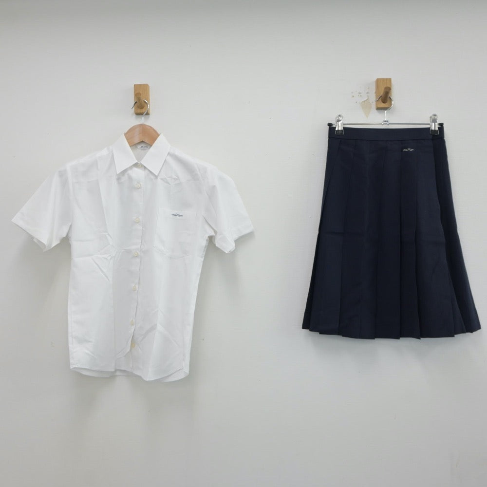 【中古】福井県 若狭高等学校 女子制服 2点（シャツ・スカート）sf018649