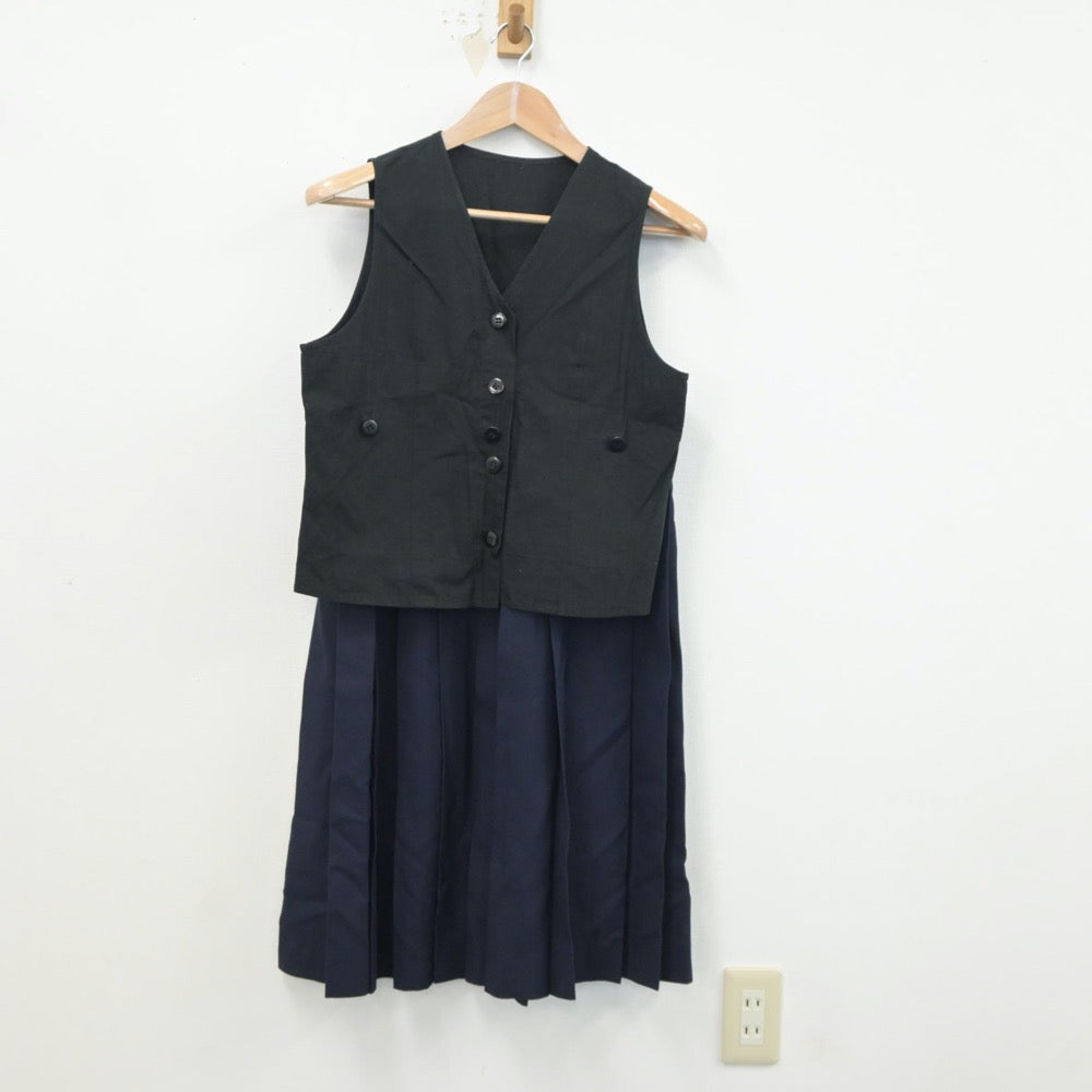 【中古】東京都 和洋国府台女子高等学校 女子制服 4点（セーラー服・ニット・スカート）sf018792