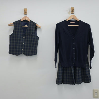 【中古】群馬県 桐生工業高等学校 女子制服 3点（ベスト・ニット・スカート）sf018863