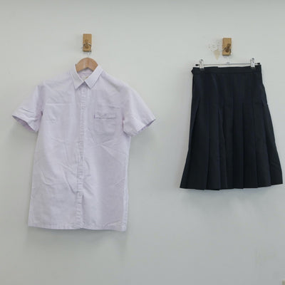 【中古】東京都 共立女子高等学校 女子制服 2点（シャツ・スカート）sf018998