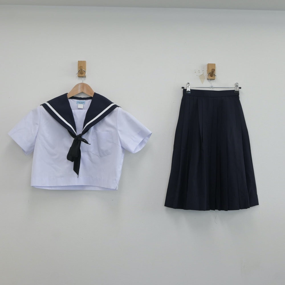 【中古】愛知県 刈谷市立依佐美中学校 女子制服 2点（セーラー服・スカート）sf019061