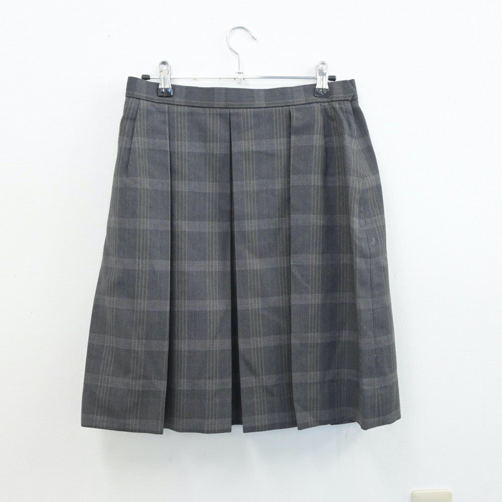 【中古】神奈川県 横須賀学院高等学校 女子制服 3点（ブレザー・ニット・スカート）sf019080