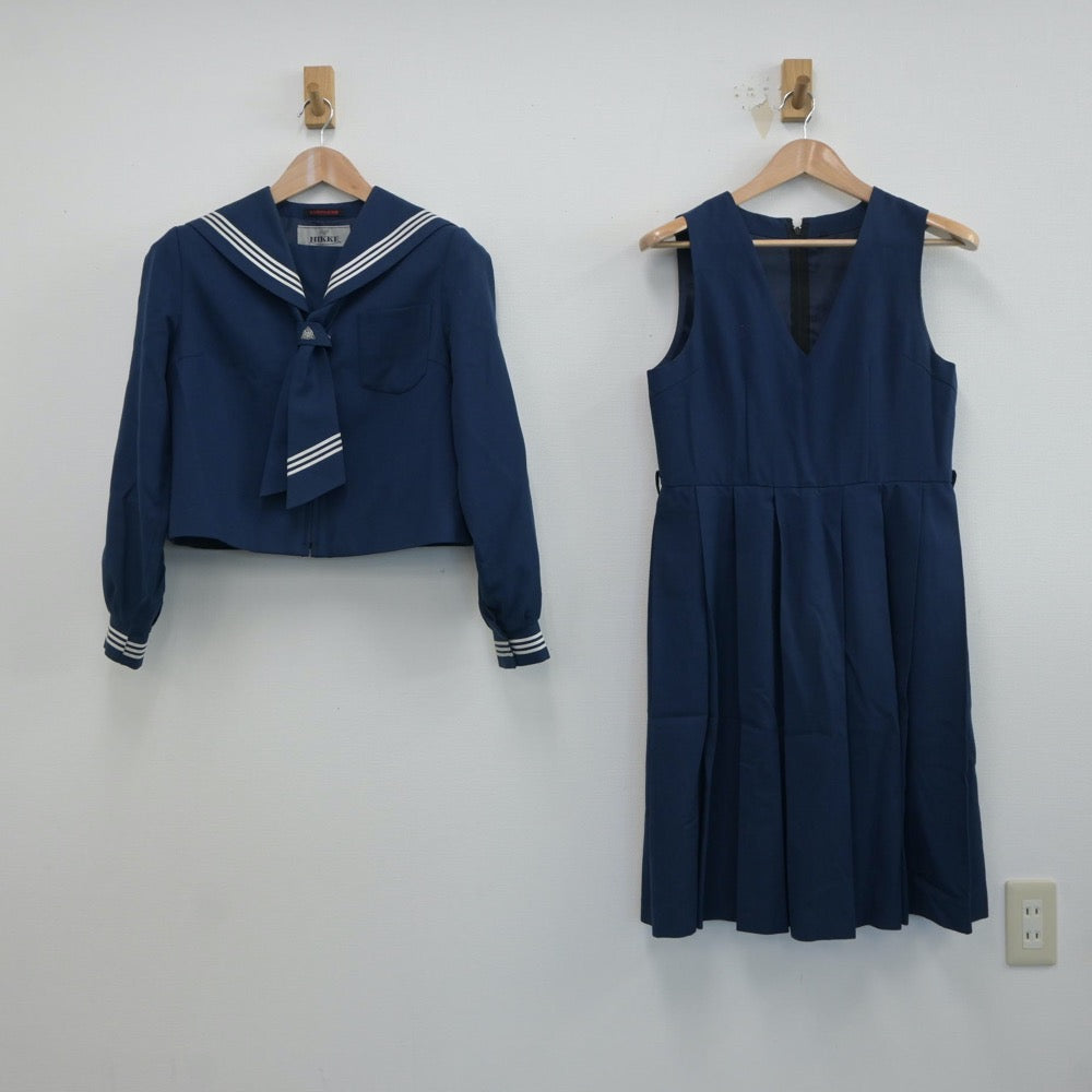 【中古】福岡県 福岡県北九州市立二島中学校 女子制服 2点（セーラー服・ジャンパースカート）sf019116