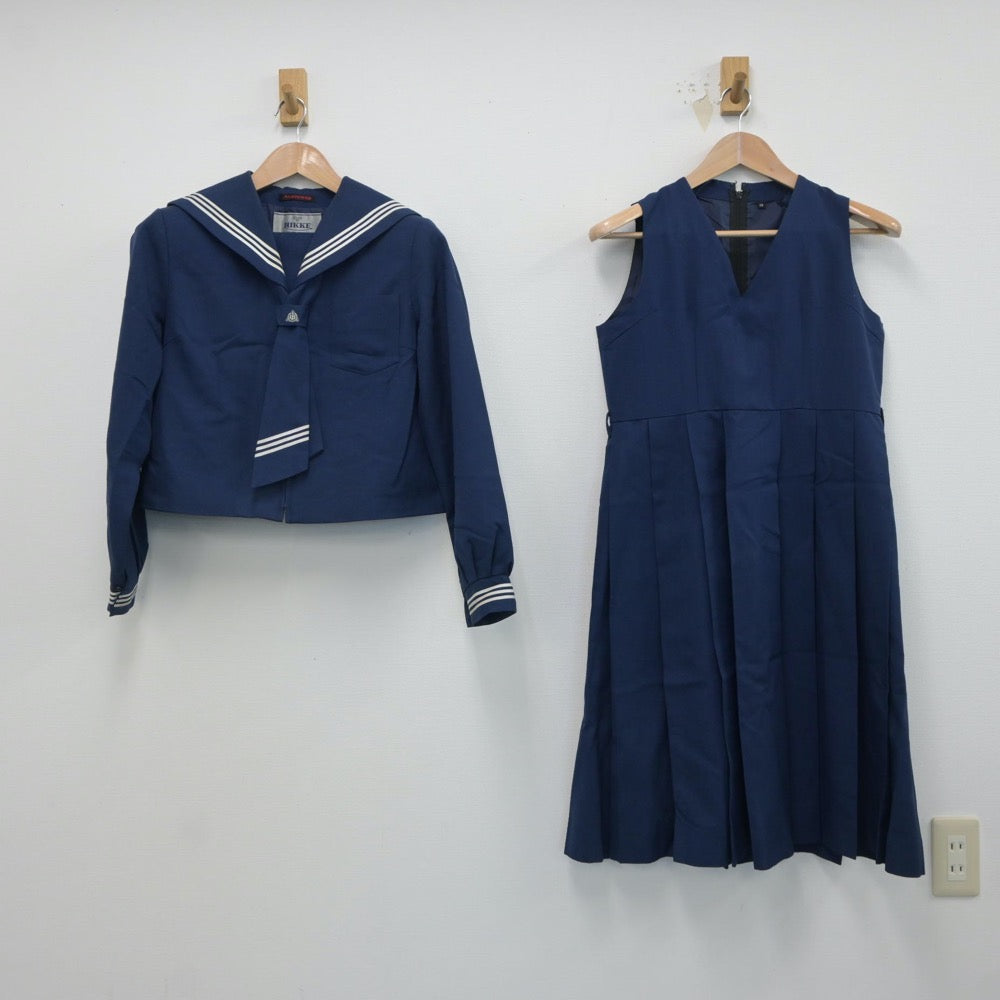 【中古】福岡県 福岡県北九州市立二島中学校 女子制服 2点（セーラー服・ジャンパースカート）sf019117