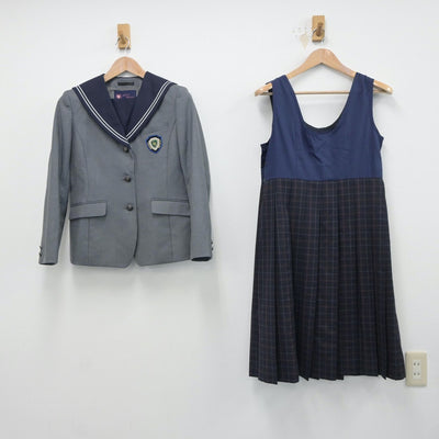 【中古】福岡県 精華女子高等学校 女子制服 2点（セーラー服・ジャンパースカート）sf019134