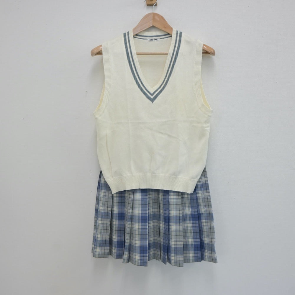 【中古】群馬県 群馬県立玉村高等学校 女子制服 2点（ニットベスト・スカート）sf019169