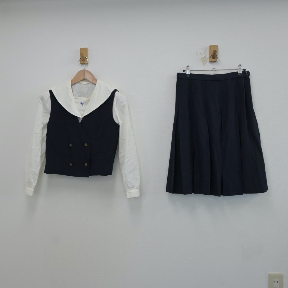 【中古】奈良県 橿原学院高等学校 女子制服 3点（シャツ・ベスト・スカート）sf019220