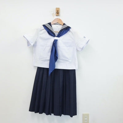 【中古】東京都 共立女子中学校 女子制服 3点（セーラー服・スカート）sf019245