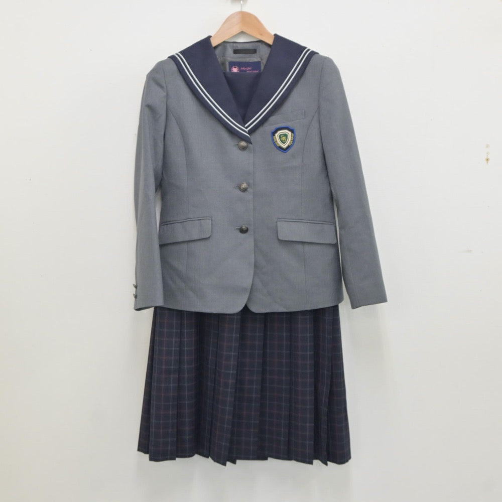 【中古】福岡県 精華女子高等学校 女子制服 4点（セーラー服・ニット・ジャンパースカート）sf019309