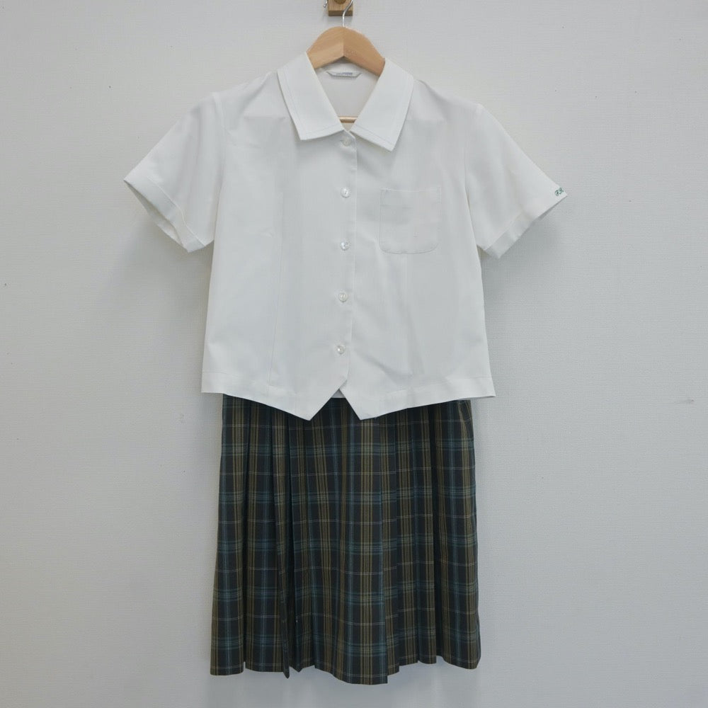 【中古】静岡県 富士宮北高等学校 女子制服 2点（シャツ・スカート）sf019410