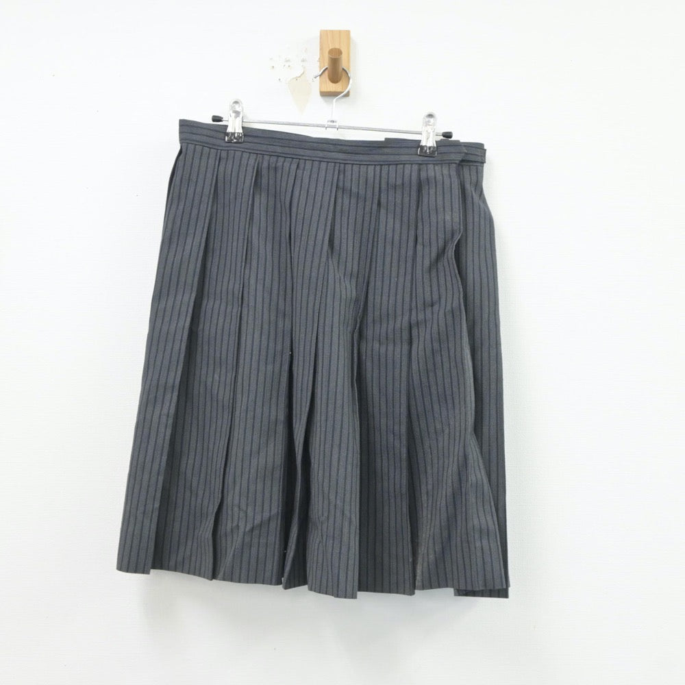 【中古】岡山県 倉敷中央高等学校 女子制服 2点（ニットベスト・スカート）sf019450