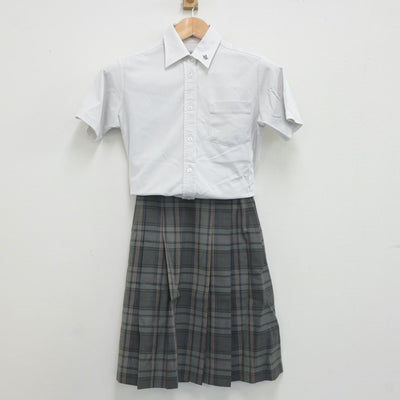 【中古】沖縄県 浦添商業高等学校 女子制服 2点（シャツ・スカート）sf019522