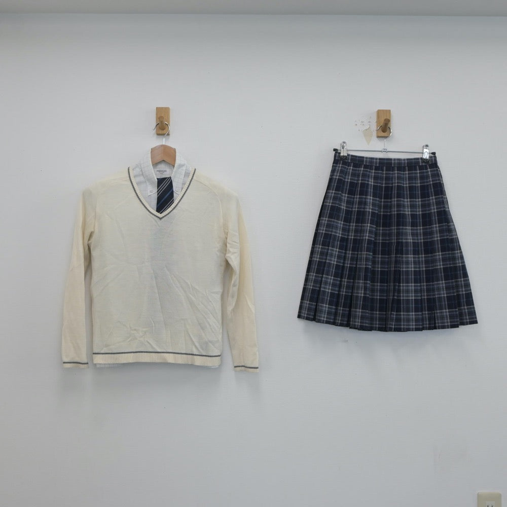 【中古】山形県 米沢中央高等学校 女子制服 4点（ニット・シャツ・スカート）sf019600