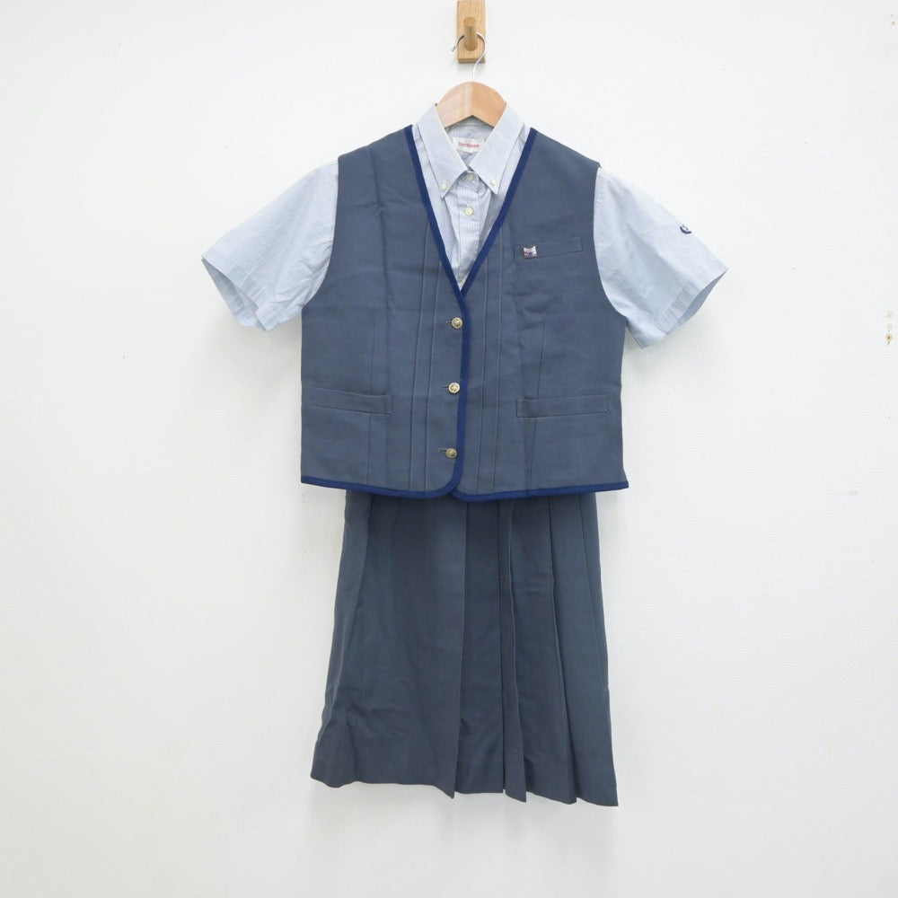 【中古】静岡県 加藤学園高等学校 女子制服 4点（シャツ・ベスト・スカート）sf019617