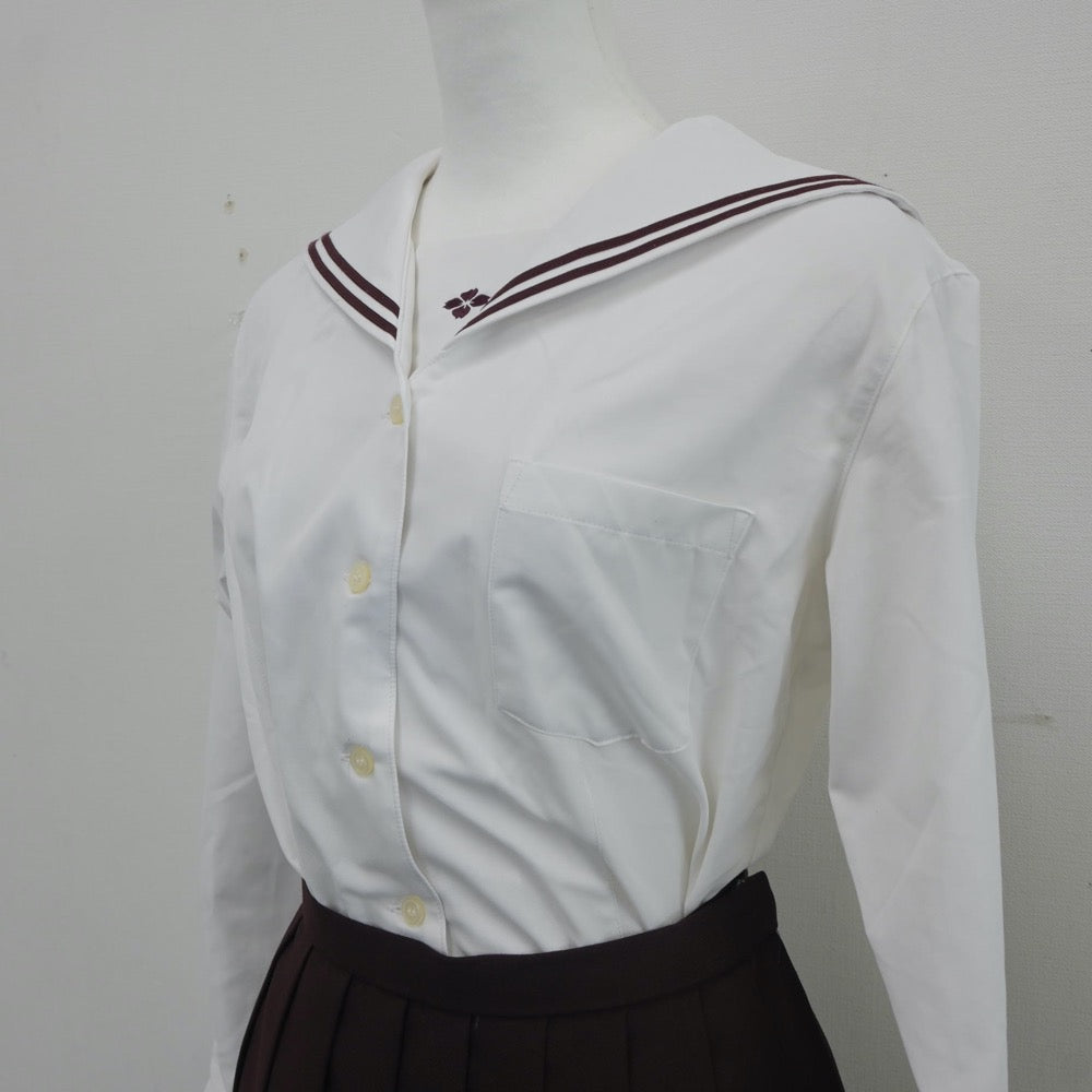 【中古】群馬県 共愛学園中学校 女子制服 4点（ブレザー・ベスト・シャツ・スカート）sf019667