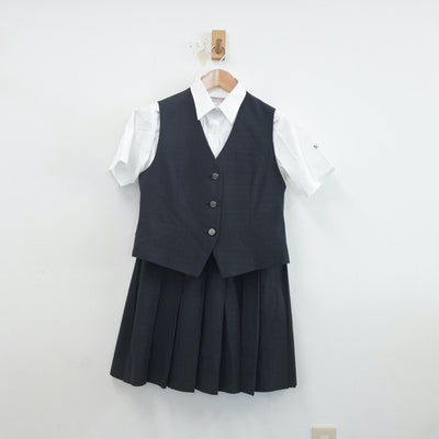 【中古】埼玉県 栄東高等学校 女子制服 3点（シャツ・ベスト・スカート）sf019727