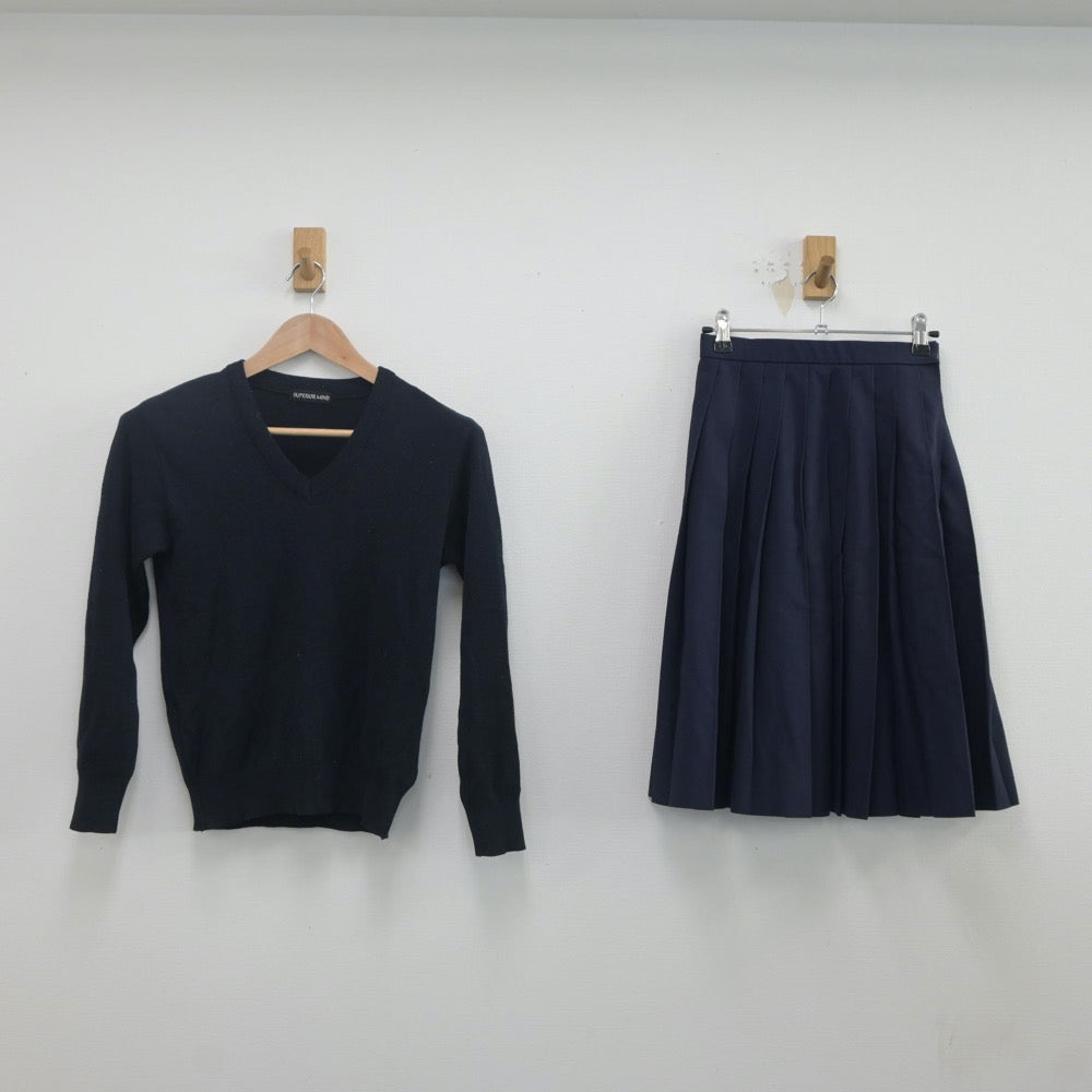 【中古】秋田県 御野場中学校 女子制服 2点（ニット・スカート）sf019759